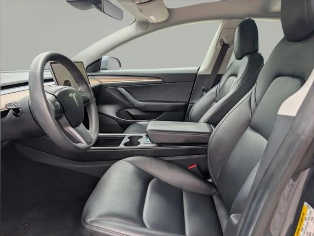 2021 Tesla Model 3 Standard Range Plus Rear-Wheel Drive
