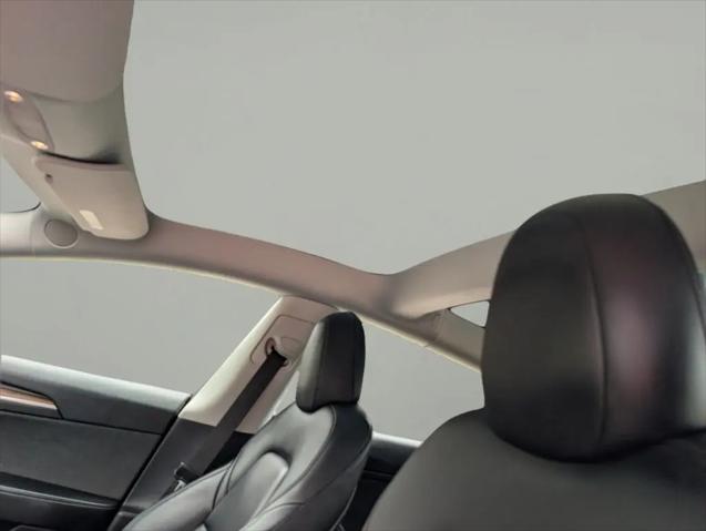 2021 Tesla Model 3 Standard Range Plus Rear-Wheel Drive