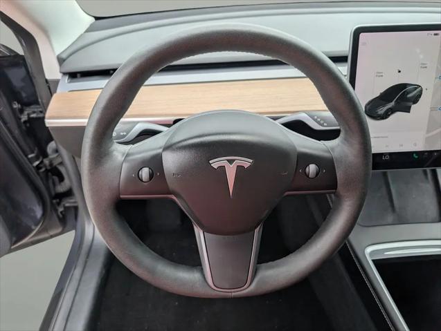 2021 Tesla Model 3 Standard Range Plus Rear-Wheel Drive
