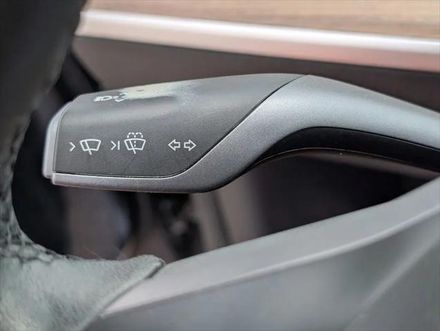2021 Tesla Model 3 Standard Range Plus Rear-Wheel Drive