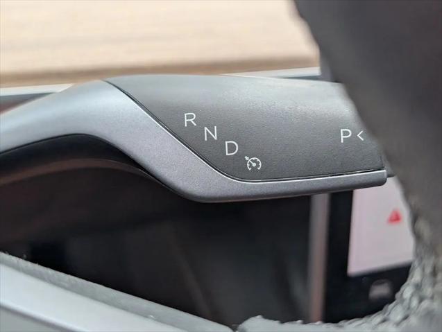 2021 Tesla Model 3 Standard Range Plus Rear-Wheel Drive