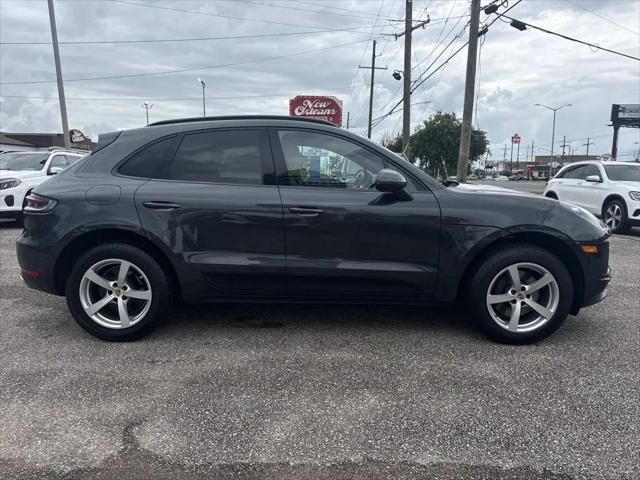 2020 Porsche Macan Macan