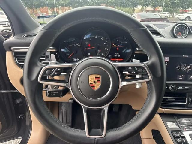 2020 Porsche Macan Macan