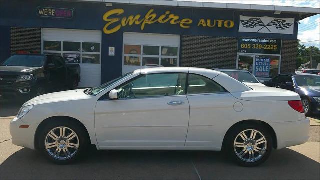 2008 Chrysler Sebring Limited for sale in Sioux Falls, SD