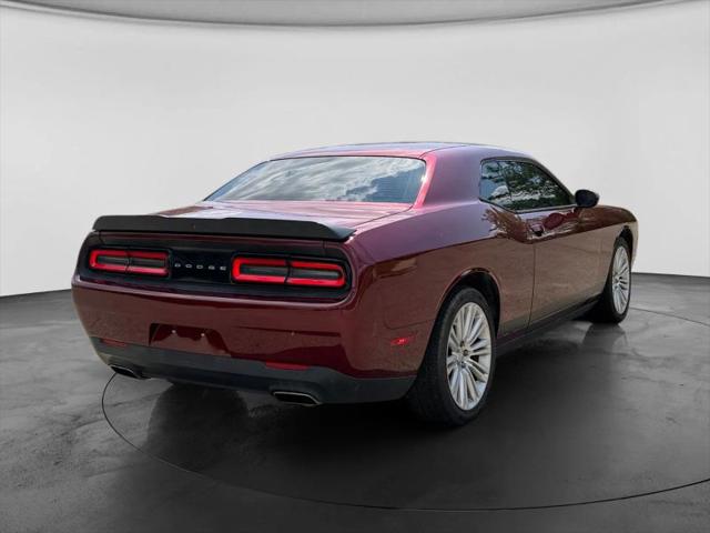 2017 Dodge Challenger SXT