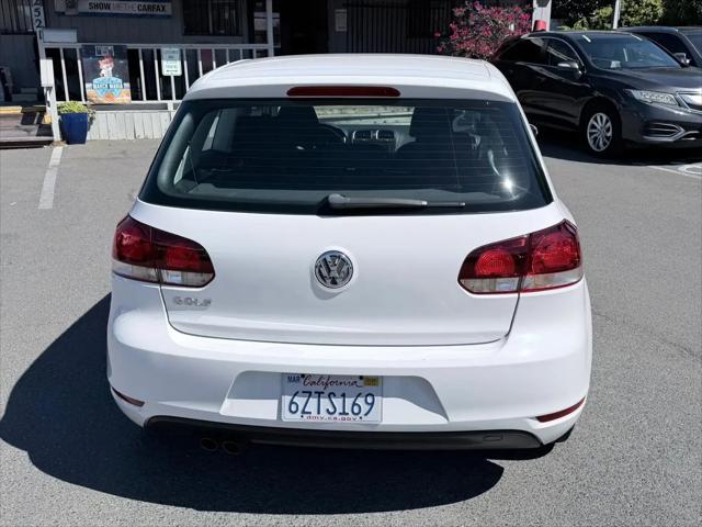 2013 Volkswagen Golf 2.5L 2-Door