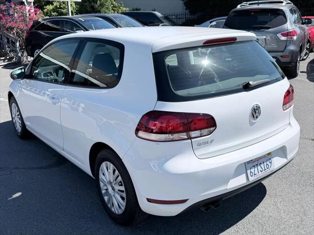 2013 Volkswagen Golf 2.5L 2-Door