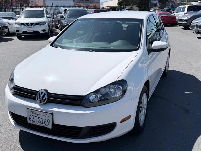 2013 Volkswagen Golf 2.5L 2-Door