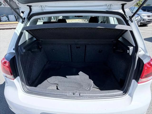 2013 Volkswagen Golf 2.5L 2-Door