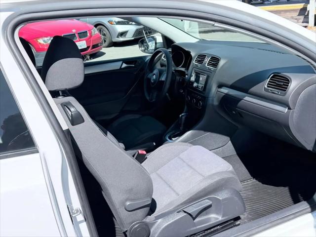 2013 Volkswagen Golf 2.5L 2-Door