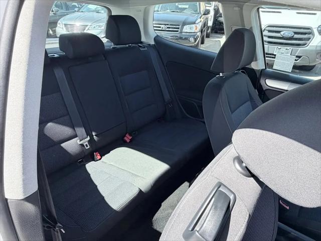 2013 Volkswagen Golf 2.5L 2-Door