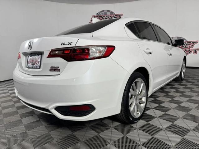 2017 Acura ILX Base