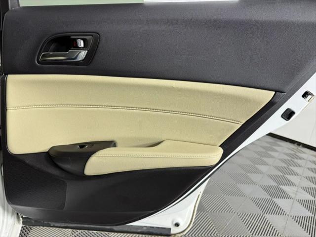 2017 Acura ILX Base