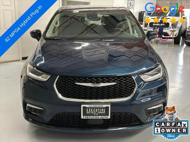 2023 Chrysler Pacifica Hybrid Touring L