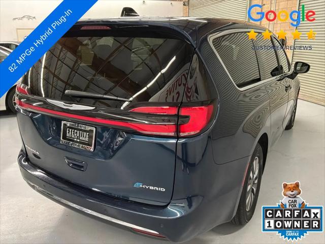 2023 Chrysler Pacifica Hybrid Touring L