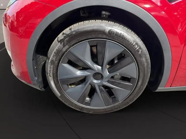 2024 Tesla Model Y Long Range Dual Motor All-Wheel Drive