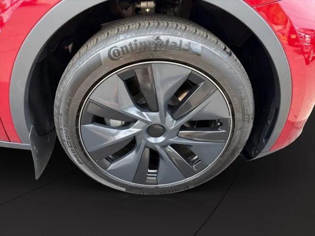 2024 Tesla Model Y Long Range Dual Motor All-Wheel Drive