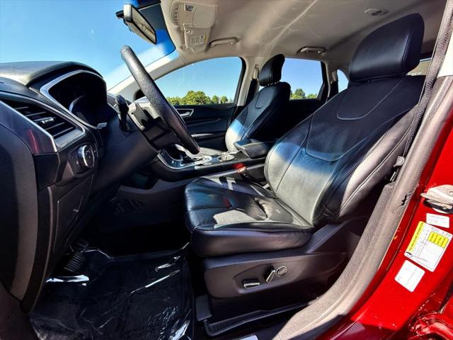 2016 Ford Edge Titanium