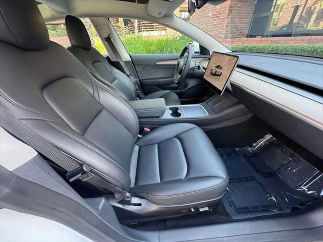 2021 Tesla Model 3 Standard Range Plus Rear-Wheel Drive