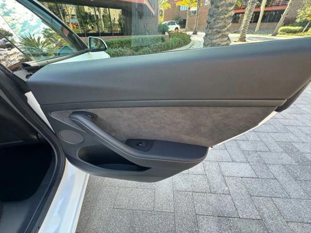 2021 Tesla Model 3 Standard Range Plus Rear-Wheel Drive