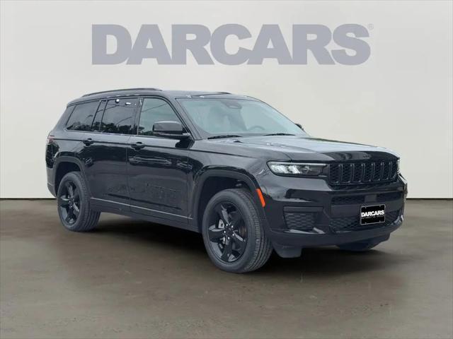 2023 Jeep Grand Cherokee L Altitude 4x4 for sale in Temple Hills, MD