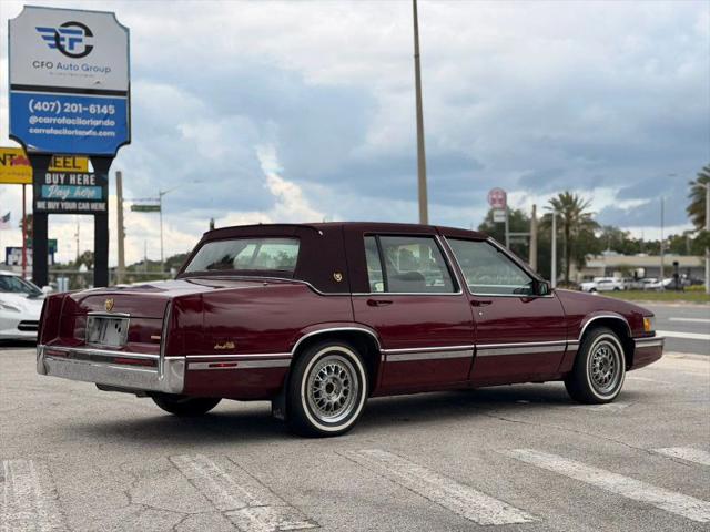 1993 Cadillac DeVille Standard