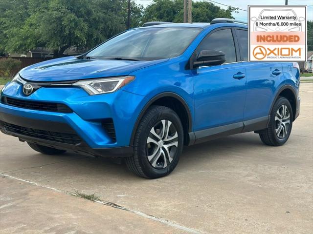 2018 Toyota RAV4 LE for sale in McKinney, TX