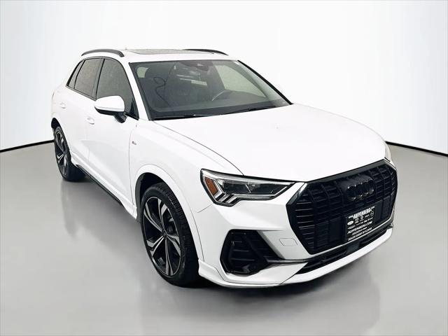 2023 Audi Q3 Premium Plus 45 TFSI S line quattro Tiptronic for sale in O'Fallon, IL