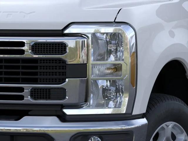 2026 Ford F-350 XLT