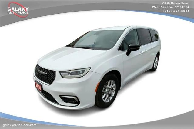 2024 Chrysler Pacifica Touring L for sale in West Seneca, NY