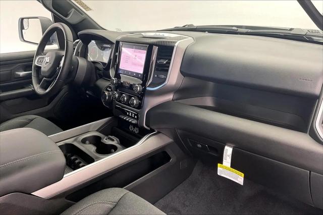 2026 Ram 1500 Express Crew Cab 4x4 5'7" Box