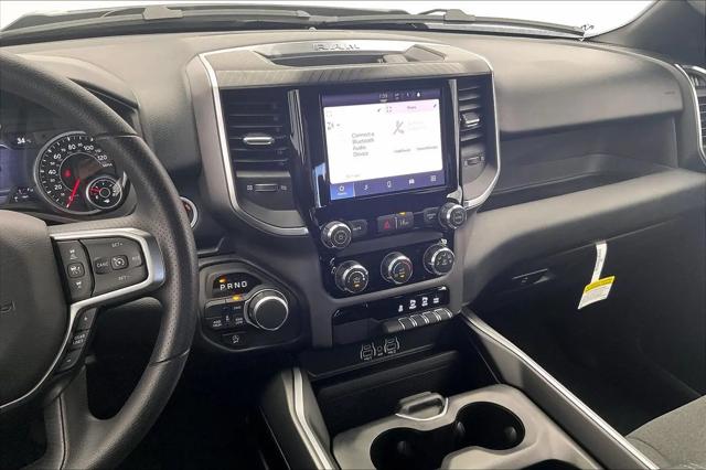 2026 Ram 1500 Express Crew Cab 4x4 5'7" Box