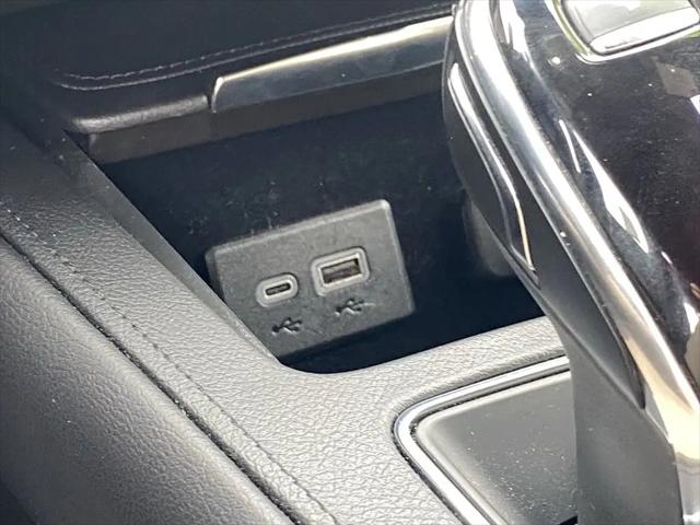 2024 Cadillac XT4 FWD Luxury
