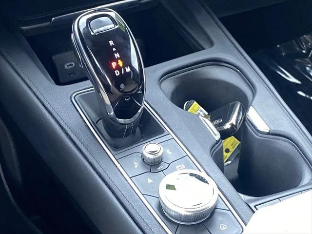 2024 Cadillac XT4 FWD Luxury