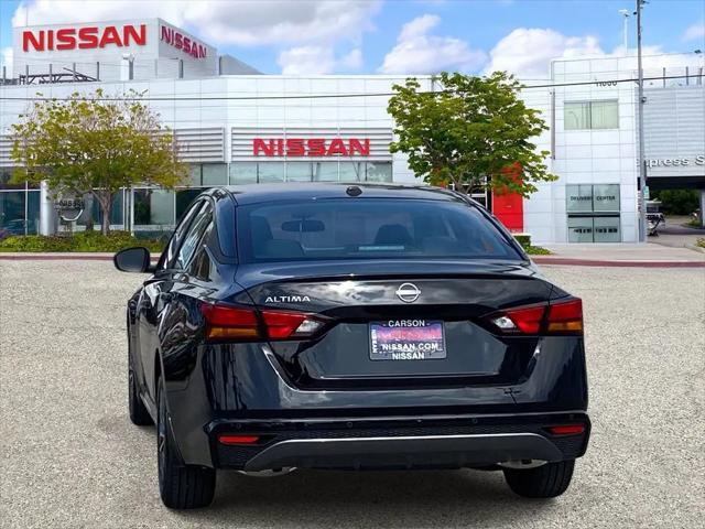 2026 Nissan Altima SV FWD