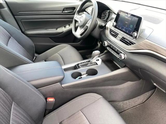 2026 Nissan Altima SV FWD