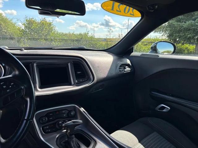 2021 Dodge Challenger SXT