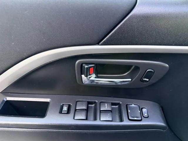 2013 Mazda Mazda5 Sport