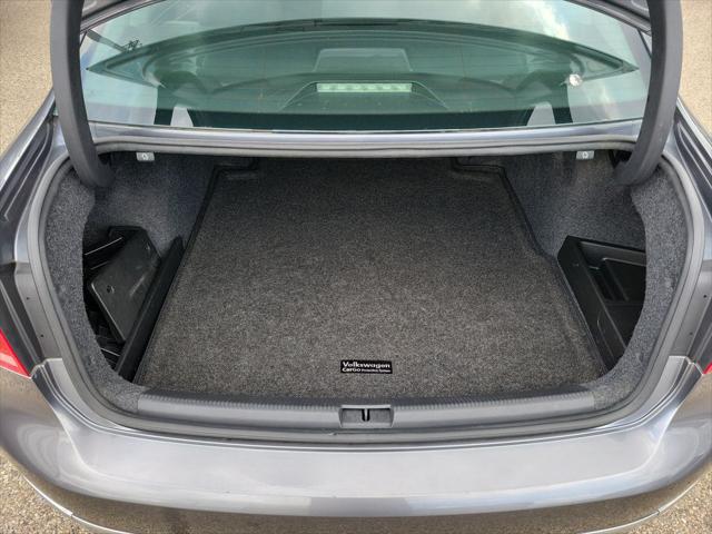 2014 Volkswagen Passat 2.0L TDI SEL Premium