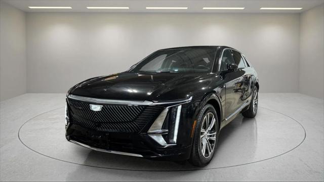 2024 Cadillac iQ Luxury w/1SD for sale in Waukesha, WI