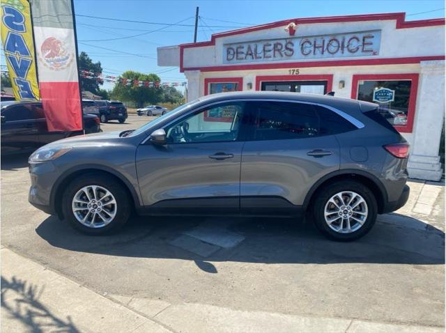 2021 Ford Escape SE for sale in Farmersville, CA