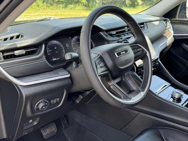 2023 Jeep Grand Cherokee L Limited 4x4 2023 Jeep Grand Cherokee L Limited 4x4