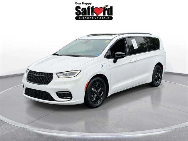 2025 Chrysler Pacifica Hybrid Premiuim S Appearance Package 2025 Chrysler Pacifica Hybrid Premiuim S Appearance Package