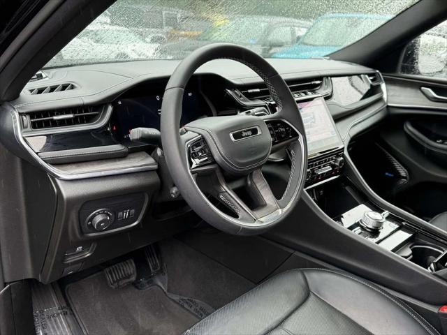 2023 Jeep Grand Cherokee L Overland 4x4 2023 Jeep Grand Cherokee L Overland 4x4