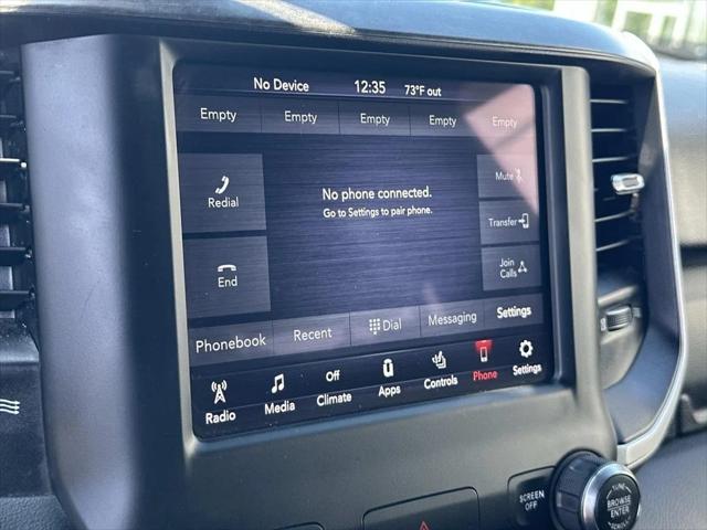 2021 RAM 1500 Big Horn Crew Cab 4x4 57 Box 2021 RAM 1500 Big Horn Crew Cab 4x4 57 Box
