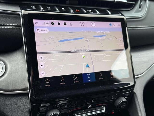 2023 Jeep Grand Cherokee Limited 4x4 2023 Jeep Grand Cherokee Limited 4x4