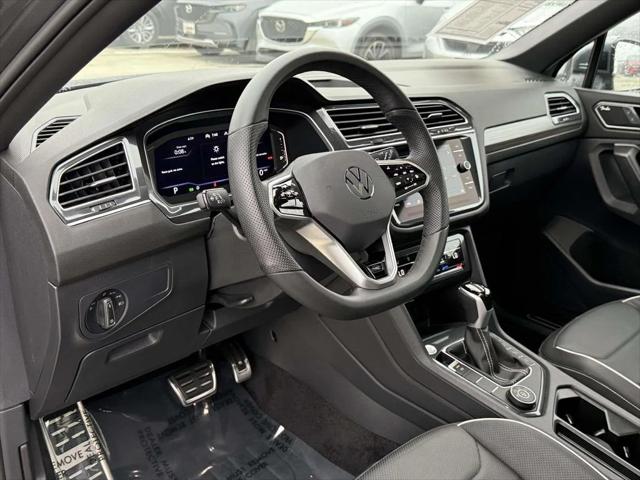 2024 Volkswagen Tiguan 2.0T SEL R-Line 2024 Volkswagen Tiguan 2.0T SEL R-Line