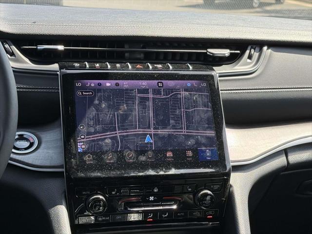 2025 Jeep Grand Cherokee L Limited 4x4 2025 Jeep Grand Cherokee L Limited 4x4