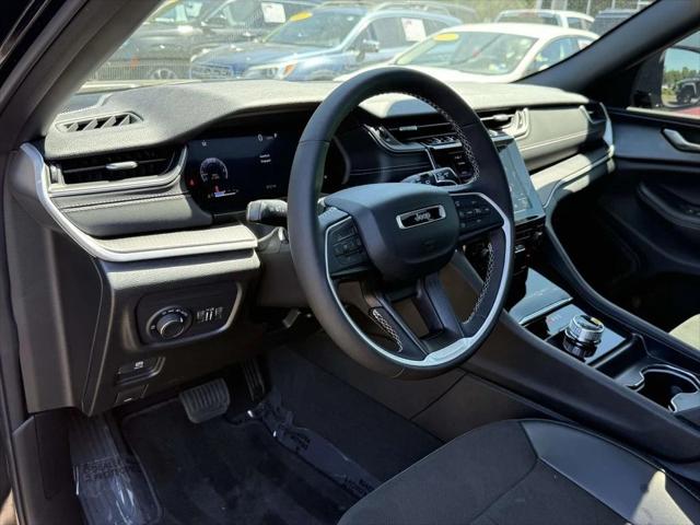 2025 Jeep Grand Cherokee Altitude X 4x4