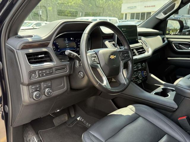 2022 Chevrolet Suburban 4WD LT